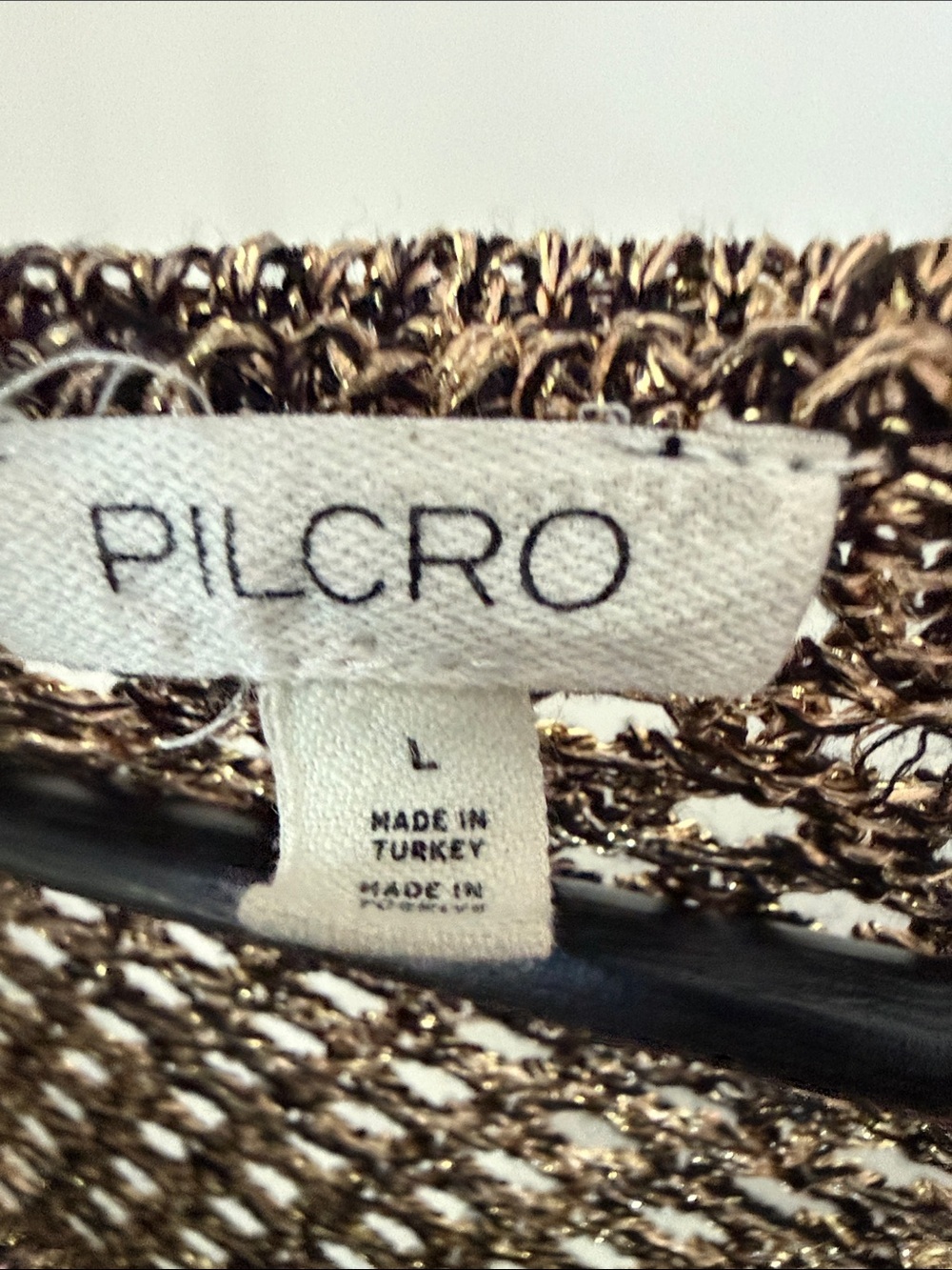 Pilcro Open-Knit Metallic Cropped Top Size L - Picture 4 of 11
